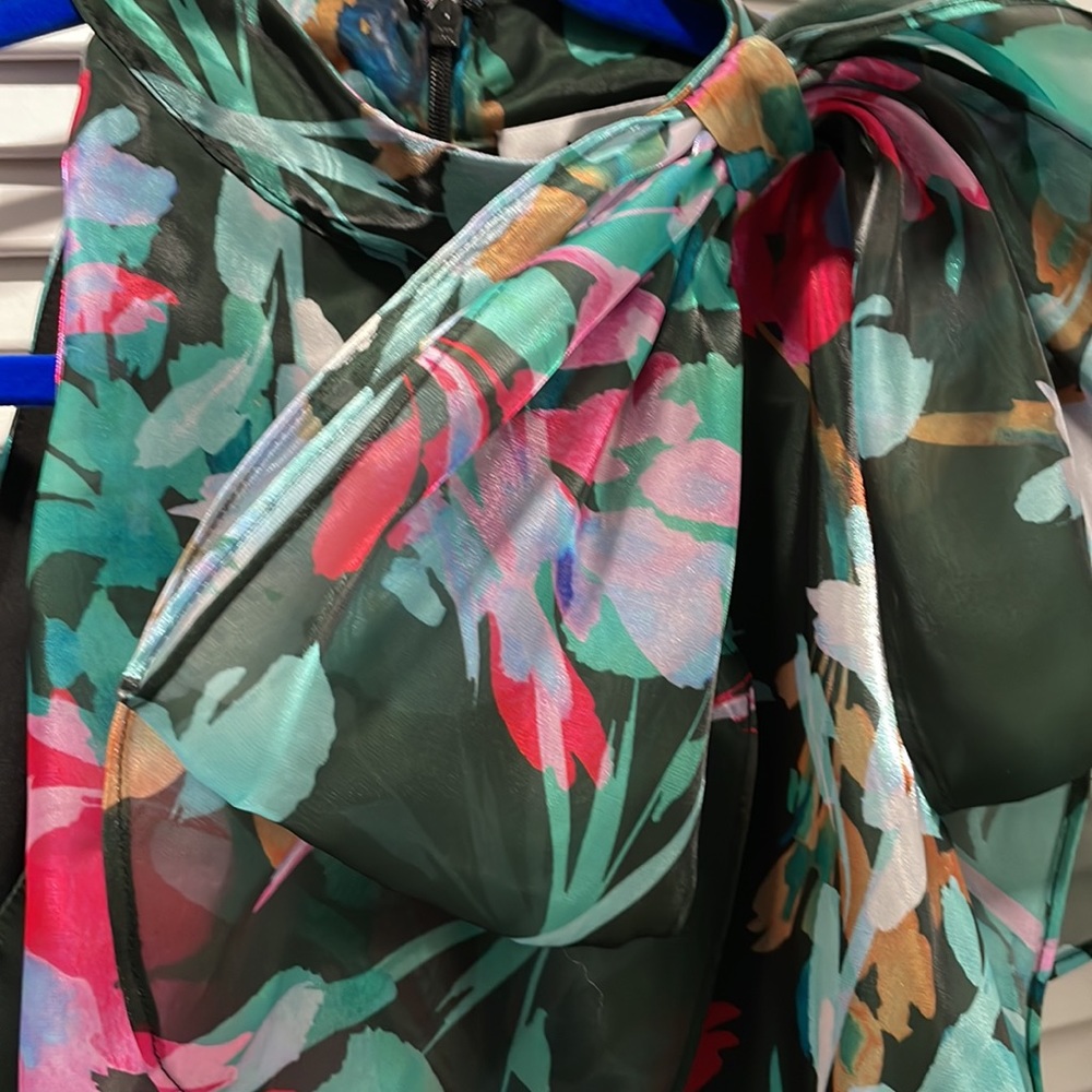 MILLY Organza Floral Bow Top - Picture 8 of 10